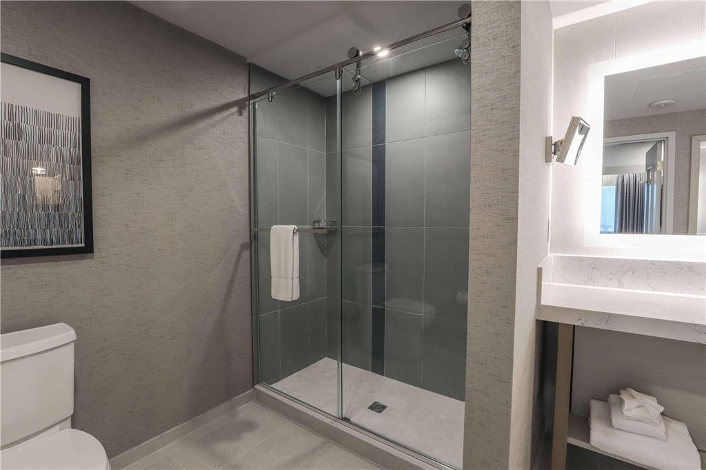Radisson Plaza Hotel at Kalamazoo Center - photo 29