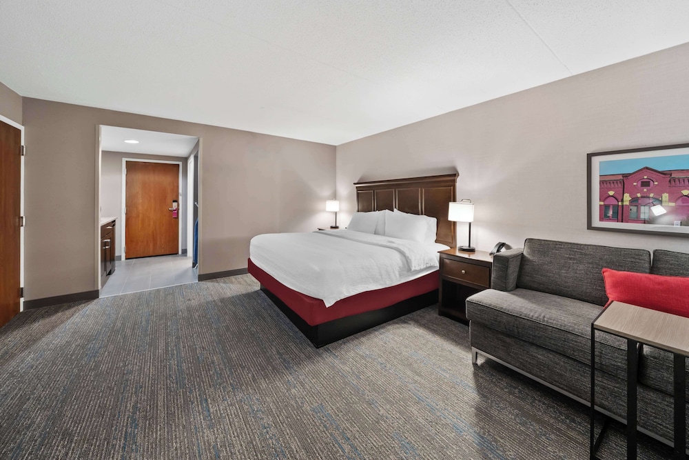 Hampton Inn Franklin Milford - photo 25