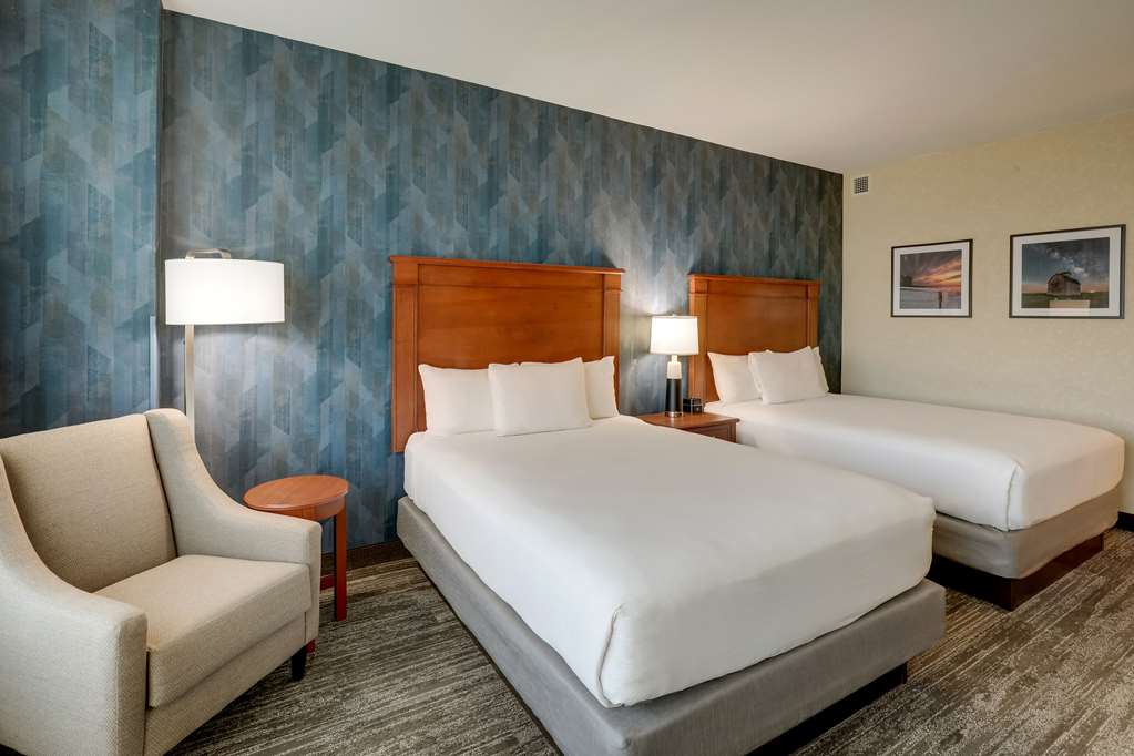 Drury Plaza Hotel Mt. Vernon - photo 38