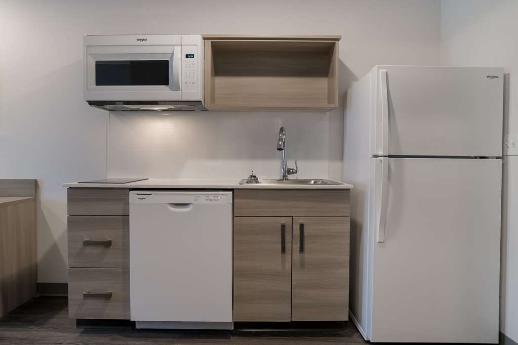 Woodspring Suites Detroit Sterling Heights - photo 14