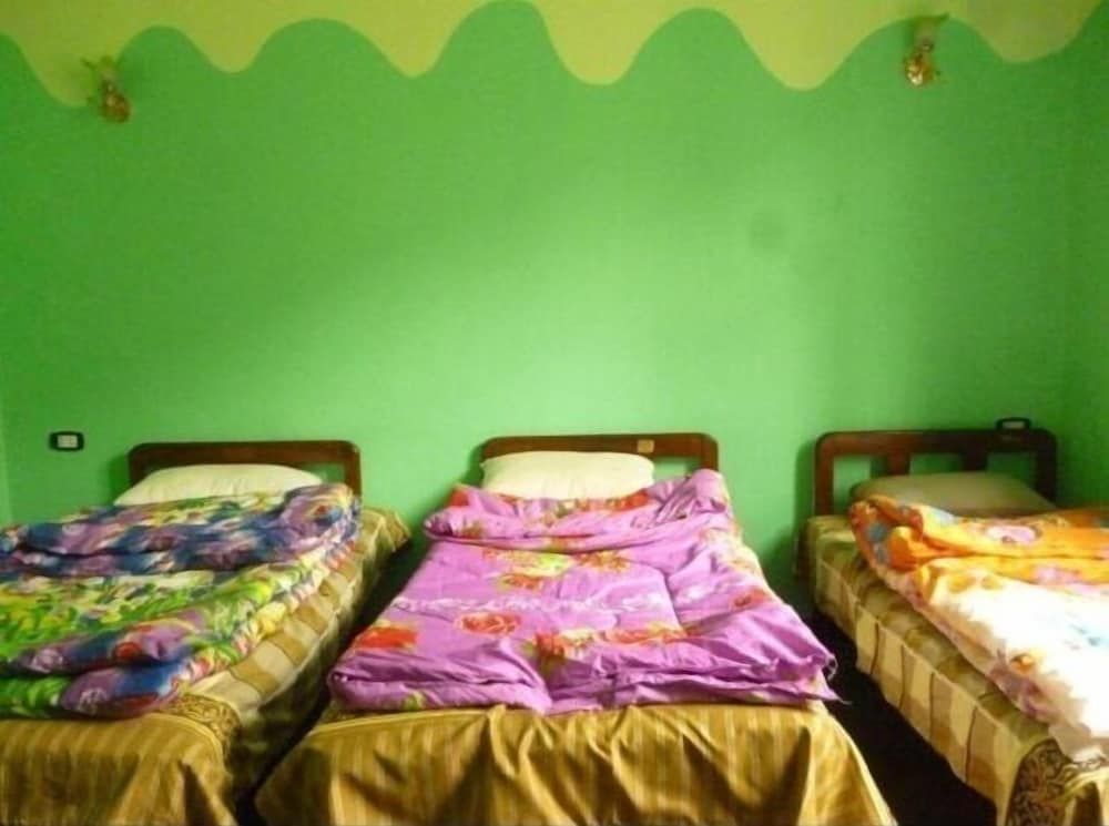 Safary Hotel Hostel