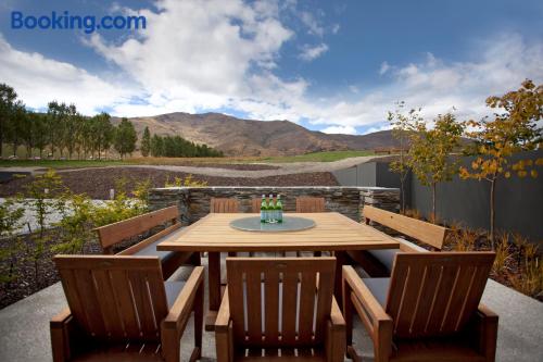 Kumanu — 5-Star Luxury Hotel in Arrowtown, New Zealand