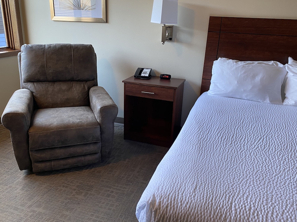 The Center Inn - photo 10