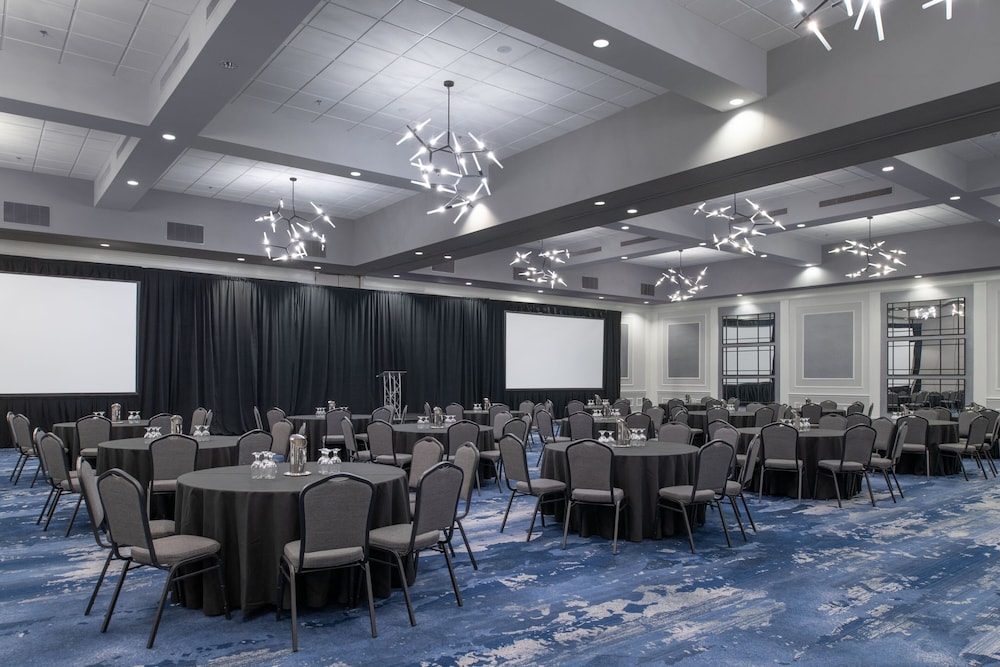 Renaissance Framingham Hotel & Conference Center - photo 40