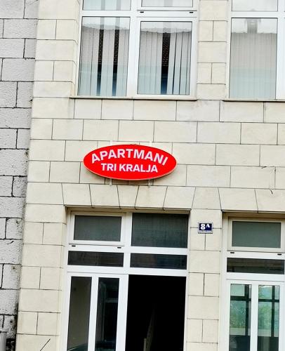 TRI KRALJA THREE KINGS Apartments in the center with private parking — 4-Star Luxury Hotel in Imotski, Croatia