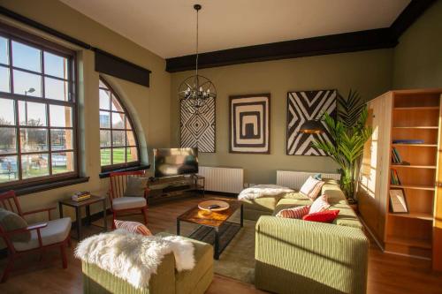 Glasgow Green Getaway with Free Parking in Glasgow, United Kingdom