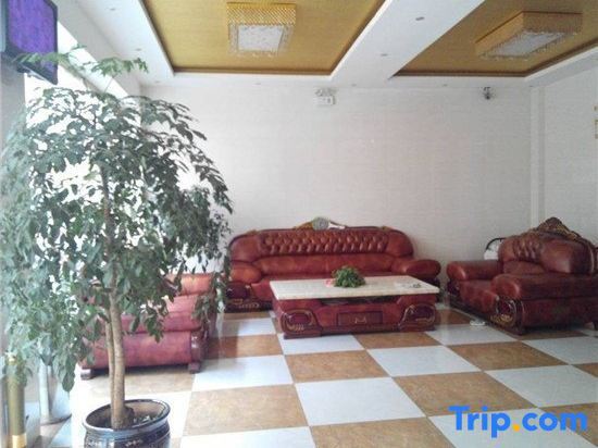 Zhaotong Qunhang Hotel in Zhaotong, People's Republic of China