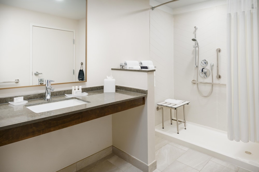 Fairfield Inn & Suites Oakhurst Yosemite - photo 18