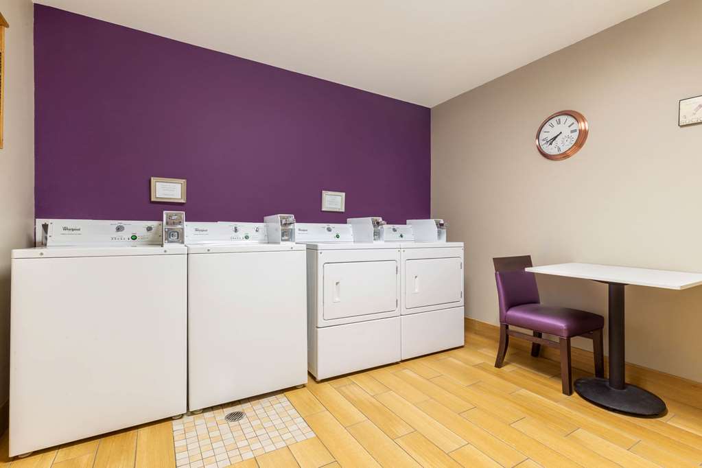 La Quinta Inn & Suites by Wyndham Spokane Valley - photo 27