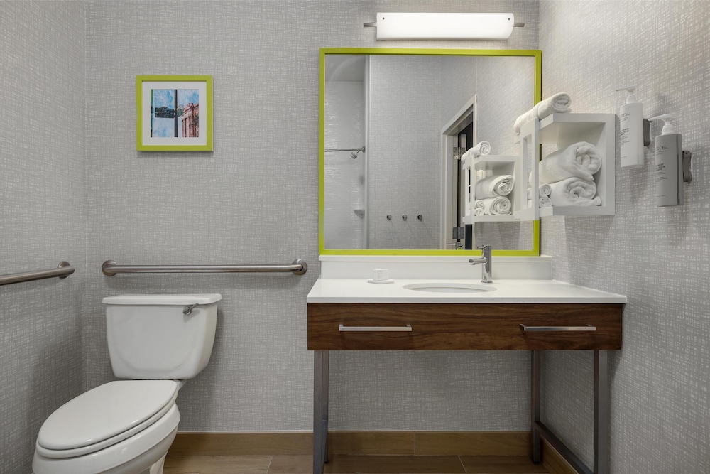 Hampton Inn & Suites Galveston - photo 28