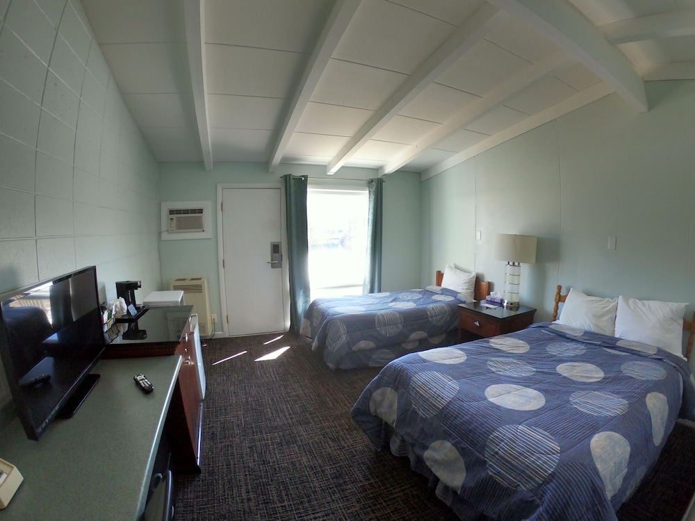 Copper Lantern Motor Lodge - photo 5