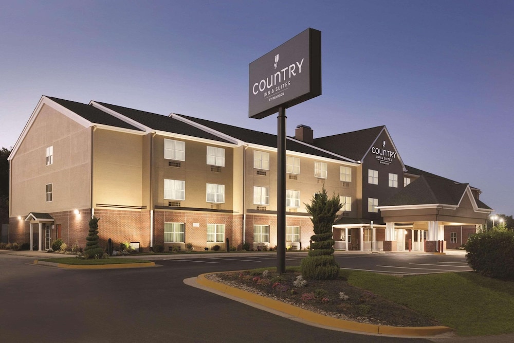 Country Inn & Suites by Radisson Washington D.C. East Capitol Heights MD — hotel in Capitol Heights