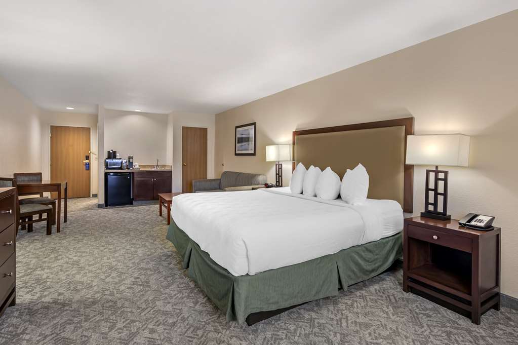 Best Western Plus Eagle Vail Airport - photo 31