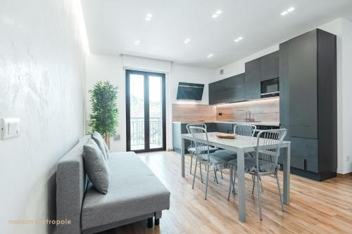 Milano Bonola Apartment Free Parking — 4-Star Luxury Hotel in Milan, Italy
