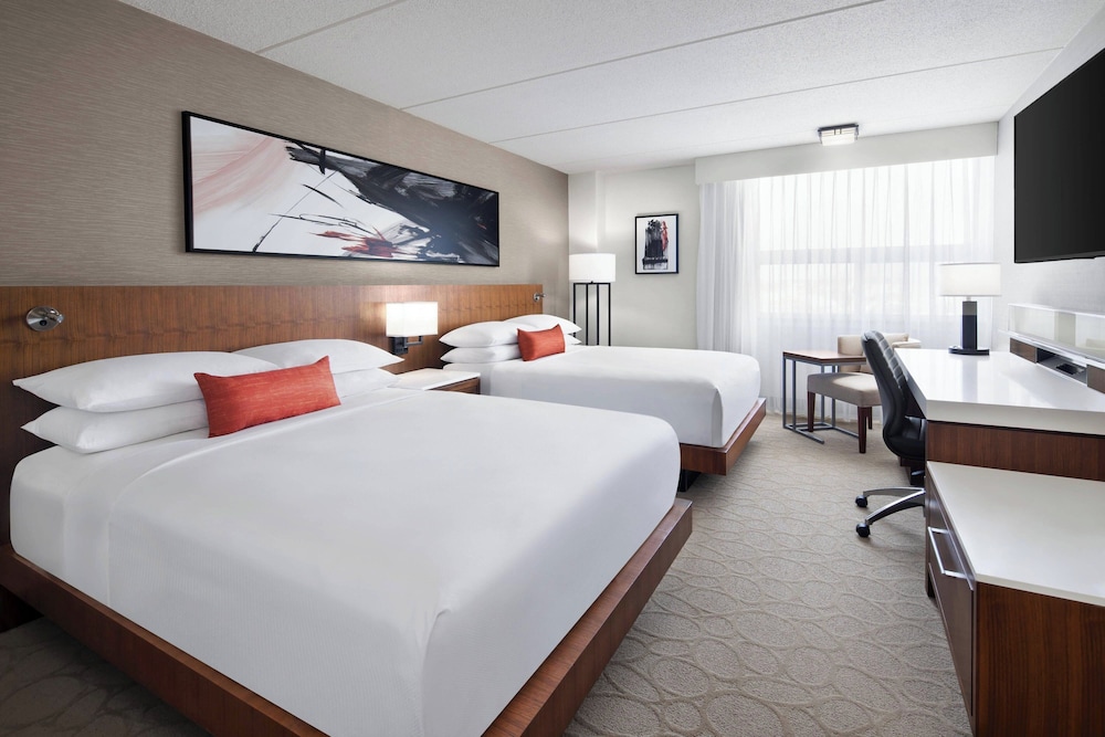 Delta Hotels by Marriott Green Bay - photo 15