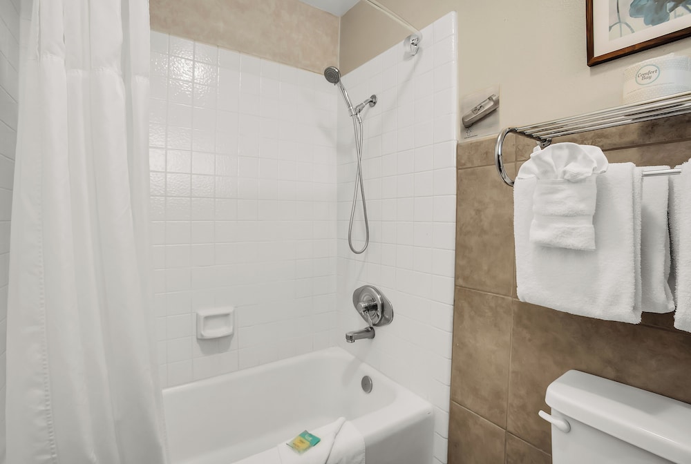 Inn at Deep Canyon - photo 51