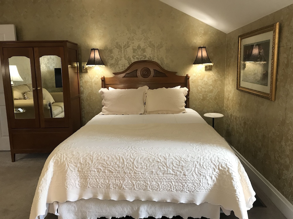 Kingsley Inn - photo 28