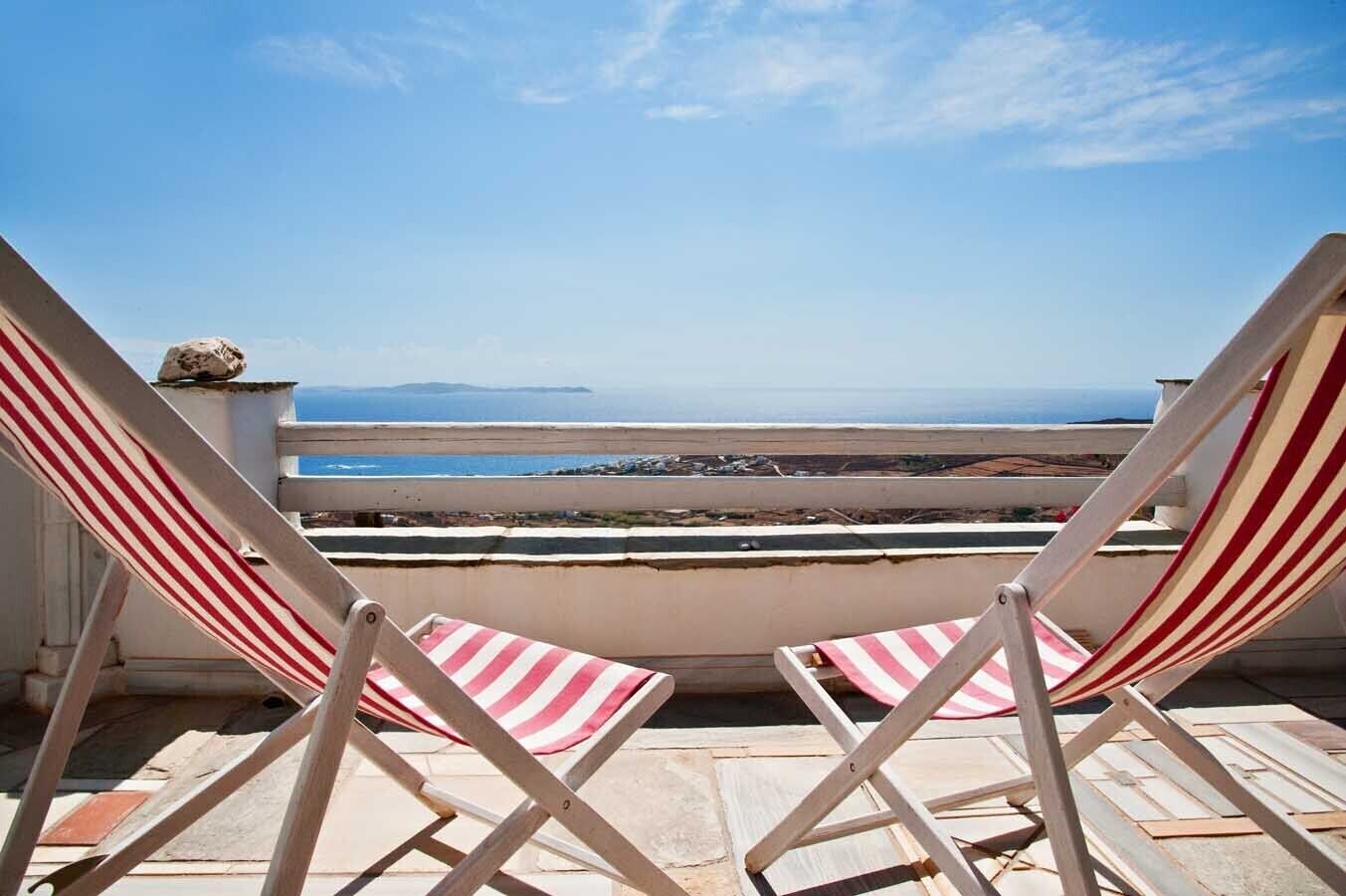 Thea Thalassa — 4-Star Luxury Hotel in Tinos, Greece