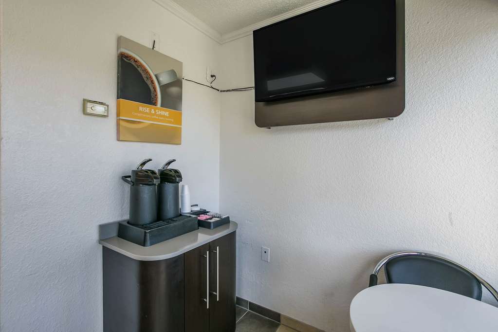 Motel 6 Dothan AL - photo 28