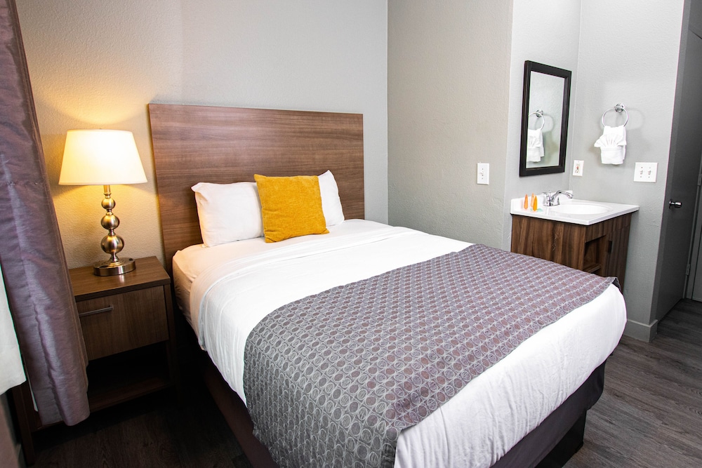 Urban Boutique Hotel - photo 18