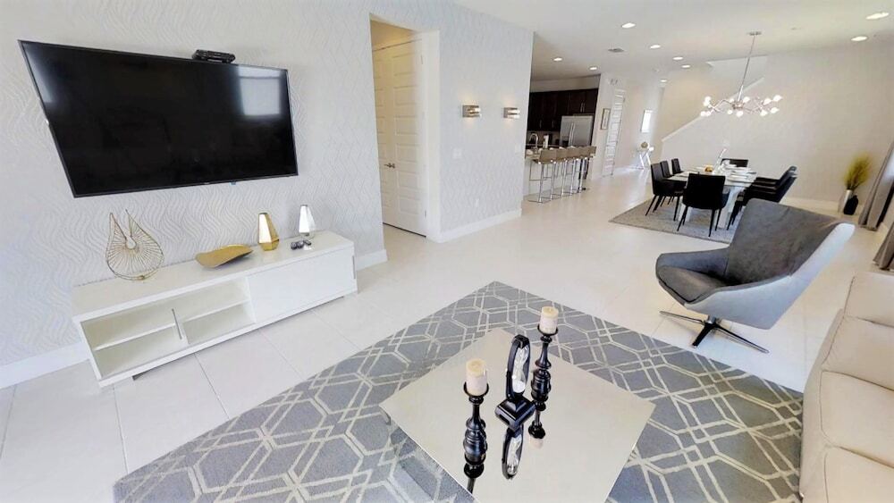 Encore Resort at Reunion 281 - photo 2
