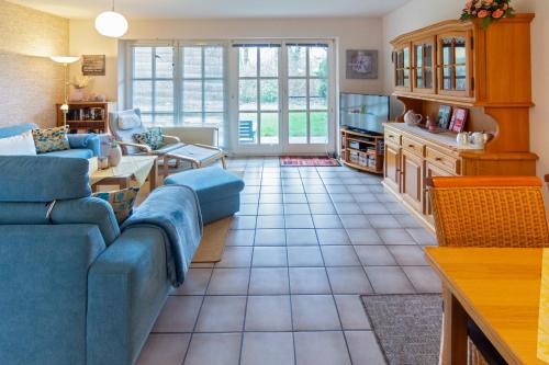 Friesenperle — 4-Star Luxury Hotel in Dornum, Germany