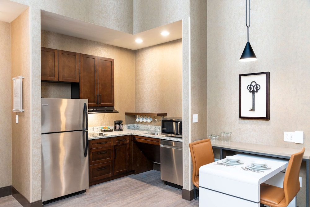 Homewood Suites by Hilton Indianapolis Downtown - photo 12