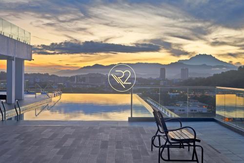 Aru Suites HOMESTAY WIFI Carpark 24h Check in Water Filter by R2 Residence — 4-Star Luxury Hotel in Kota Kinabalu, Malaysia