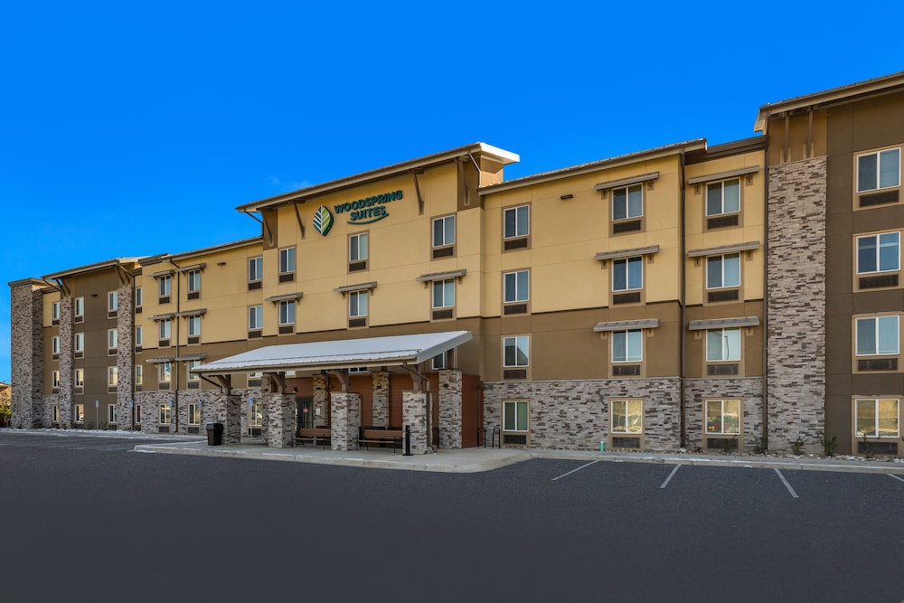 WoodSpring Suites Fort Collins - photo 25