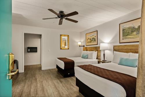 El Pueblo Inn - photo 30