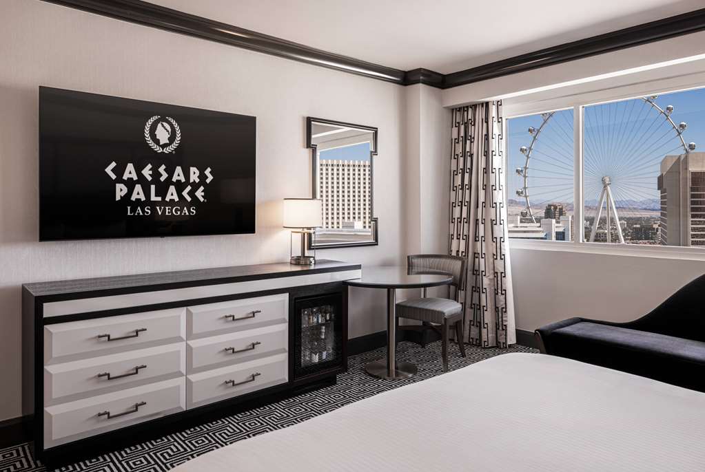 Caesars Palace - photo 58