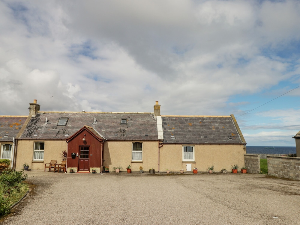 Braehead Croft 9488500 — Buckie