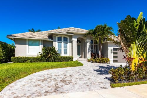 The Island Dream of Marco in Marco Island, United States
