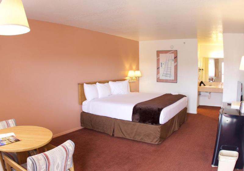 Adventure Inn Durango - photo 5