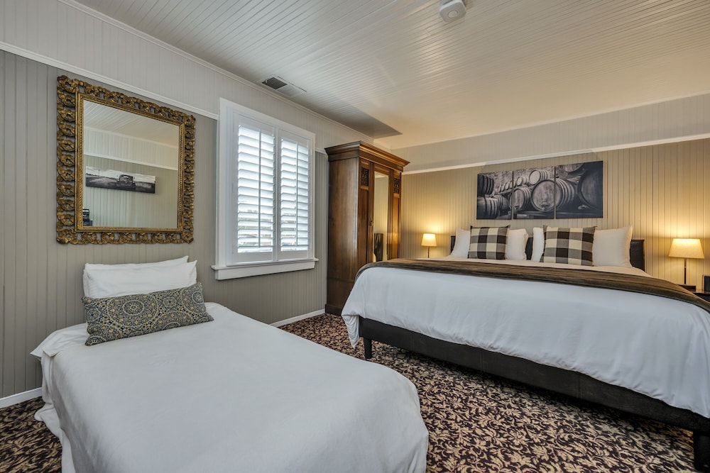Calistoga Wine Way Inn - photo 82