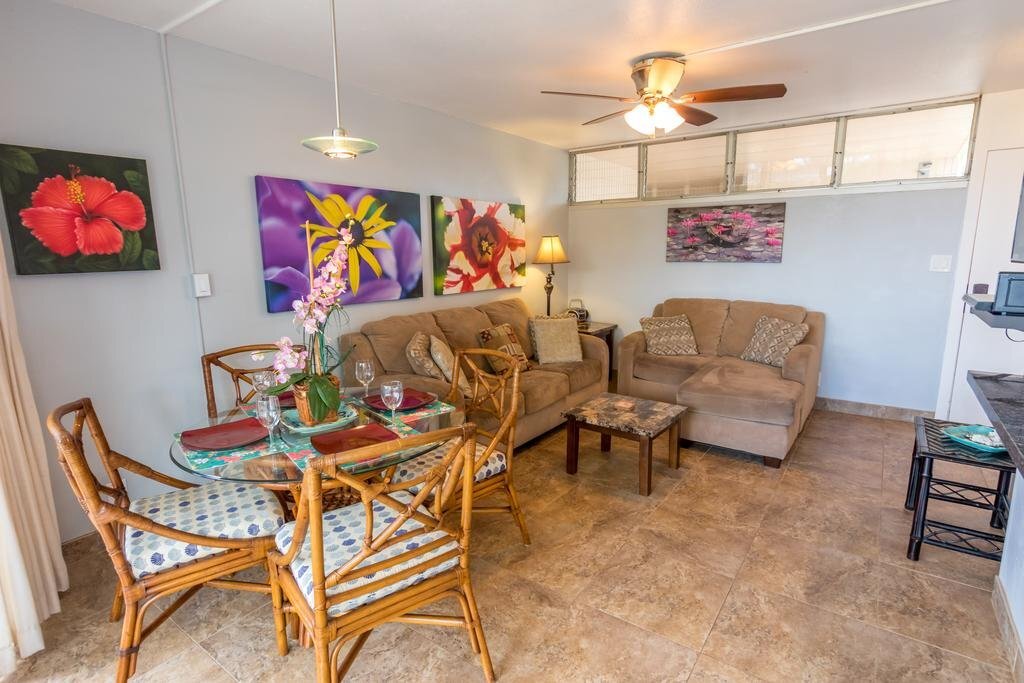 Kamaole Nalu Oceanfront Resort - photo 2