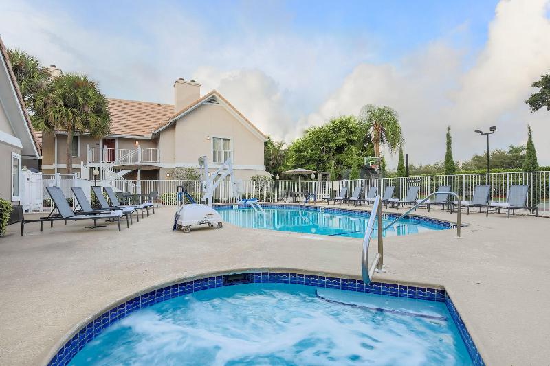Residence Inn by Marriott Boca Raton - photo 5