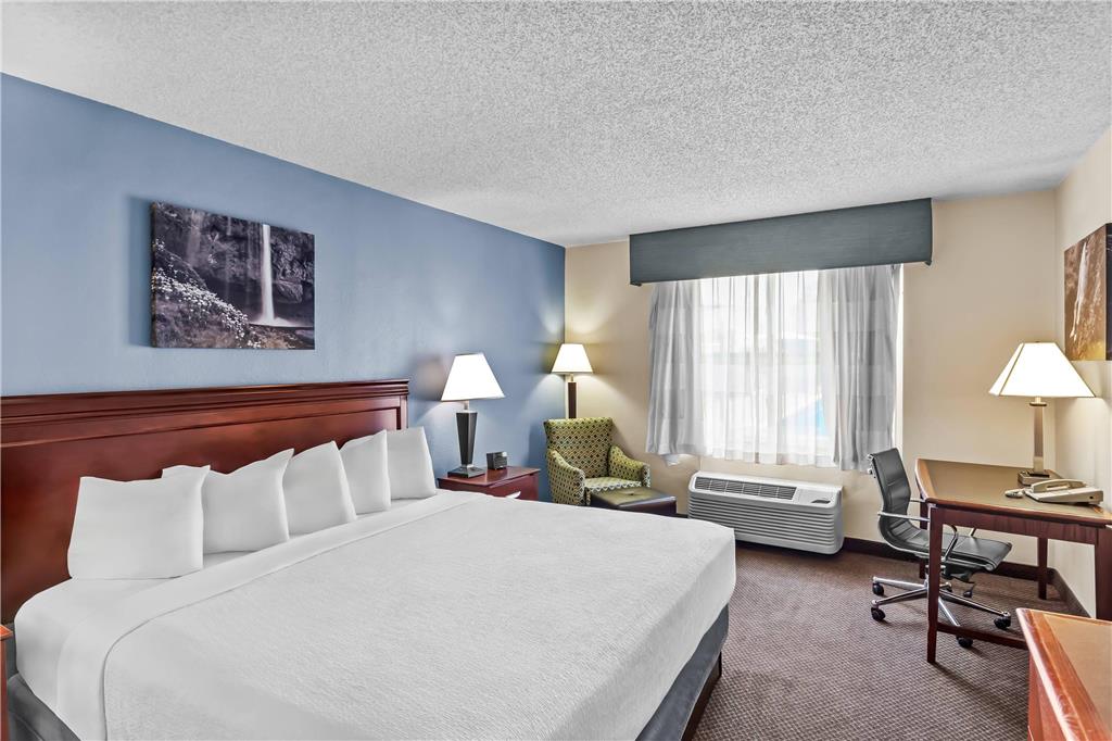 Rodeway Inn Barboursville WV - photo 13