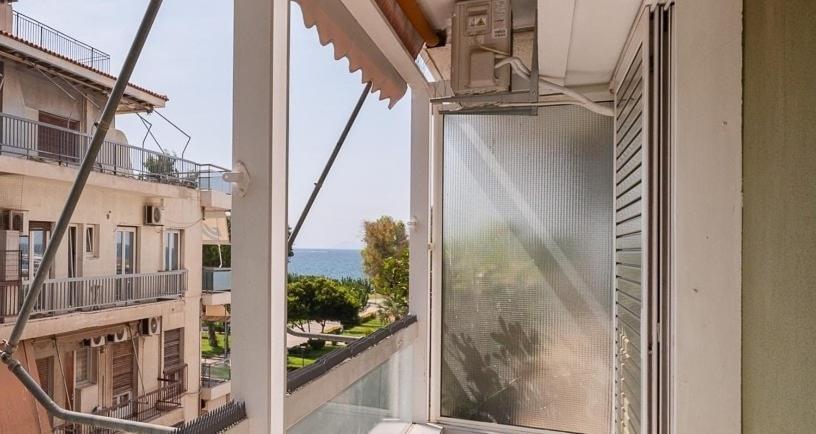 Kalamaki Beach Apartment — 4-Star Luxury Hotel in Alimos, Greece