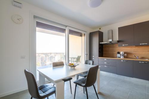 City View Apartment 15 Min From Duomo — 4-Star Luxury Hotel in Milan, Italy