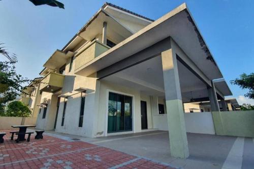 Ipoh Meru Landed Semi D with Barbeque for 12 Pax in Ipoh, Malaysia