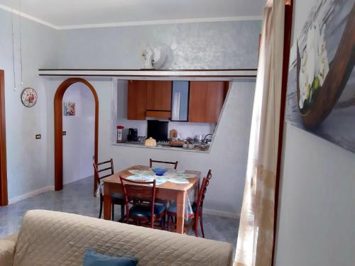 Casa Andrea tra Napoli e Sorrento — 4-Star Luxury Hotel in Castellammare Di Stabia, Italy