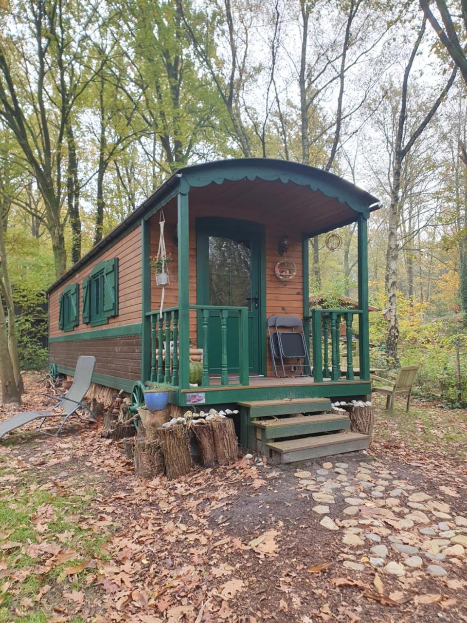 Pipowagen Harambe - last minute hotel in Lanaken