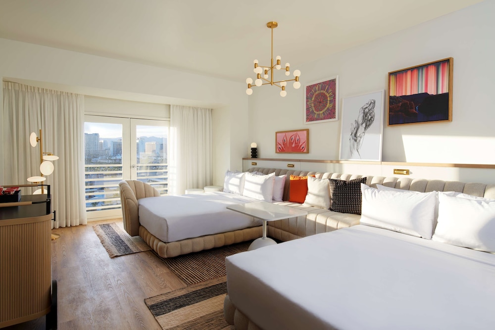 Virgin Hotel Las Vegas Curio Collection by Hilton - photo 14