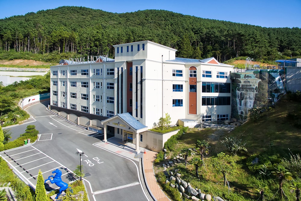 Dome Hotel Geoje in Changwon, South Korea