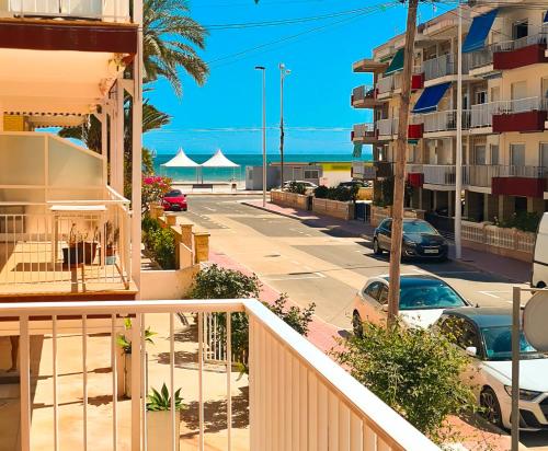 Ciudadela Mar Del Sol 70 Metros Del Mar in Santa Pola, Spain