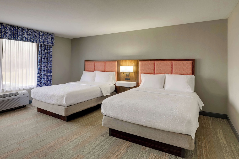 Hampton Inn & Suites St. Louis Edwardsville - photo 14