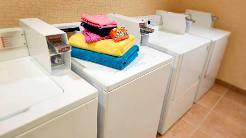 Best Western Hesperia Victorville Suites - photo 13