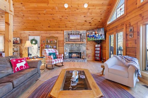 Cupids Retreat — Boone — photo 4