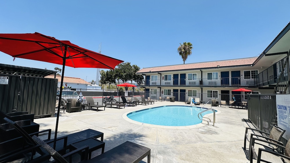 Studio 6 Suites San Ysidro CA San Diego South Bay - photo 25